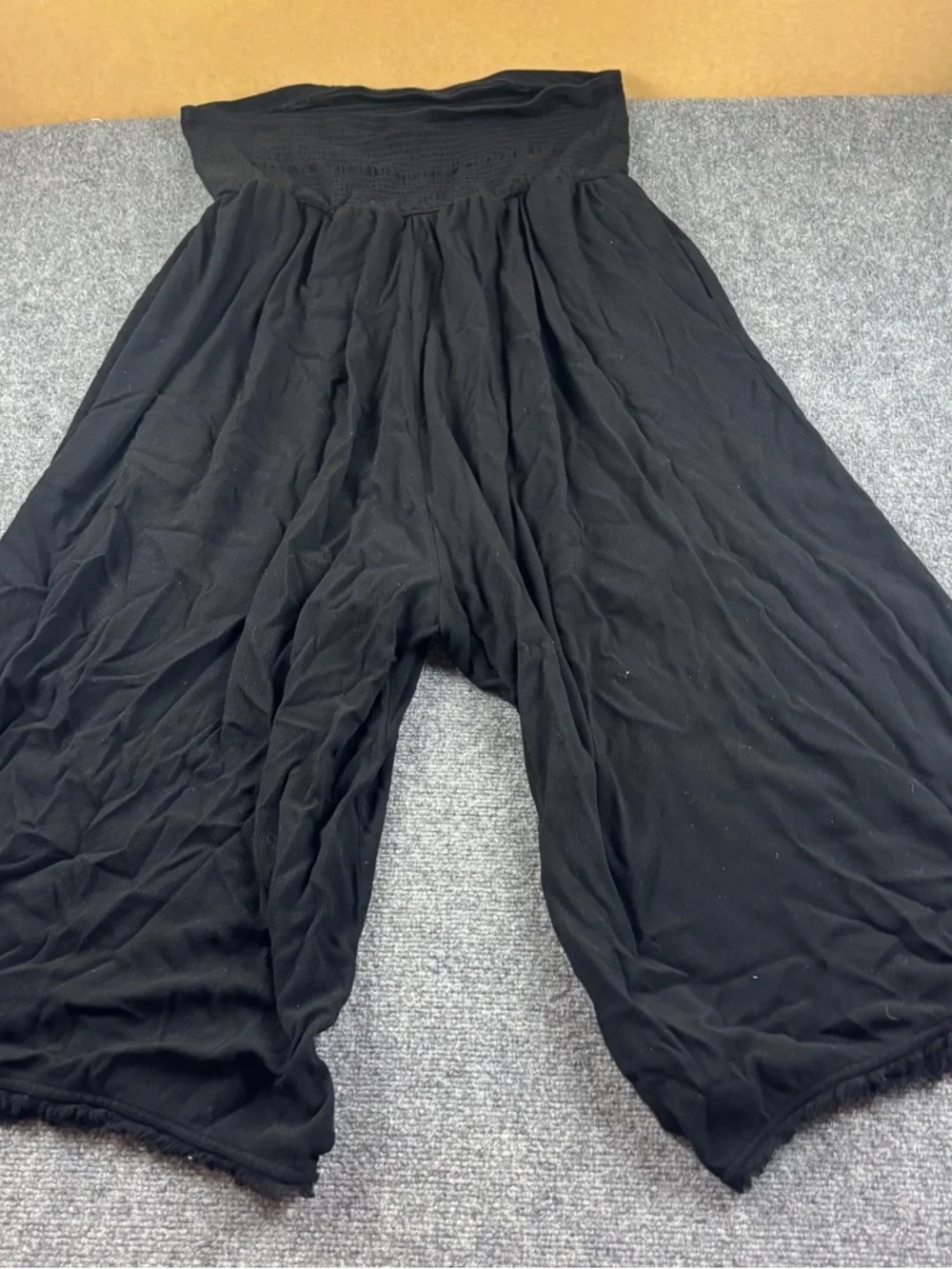 TORRID Women’s Black Strapless Romper Jumpsuit Cropped size: 3 -  3XL - Picture 2 of 9